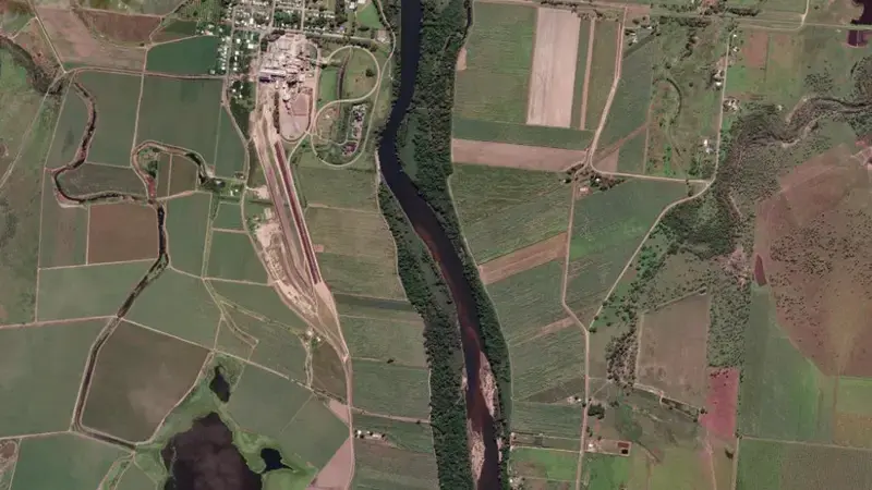 Satellite view of Giru Weir reservoir, Queensland, Australia