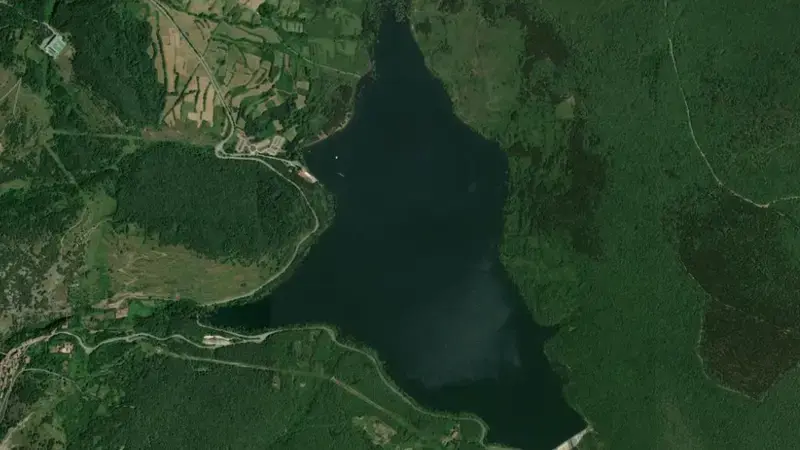 Satellite view of González Lacasa reservoir, Ebro, Spain