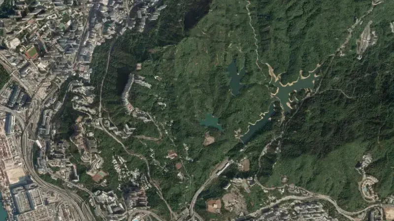Satellite view of Shek Lei Pui Reservoir reservoir, Kowloon, Hong Kong