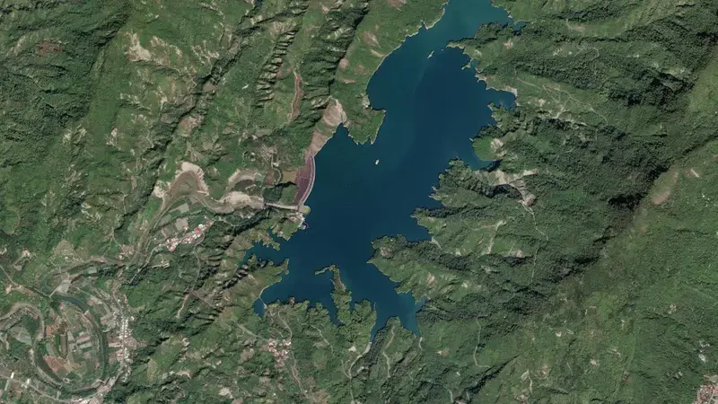 Satellite view of Nanhua Reservoir reservoir, South, Taiwan