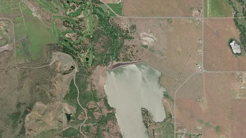 Satellite view of Agate Reservoir and Dam reservoir, Oregon, United States