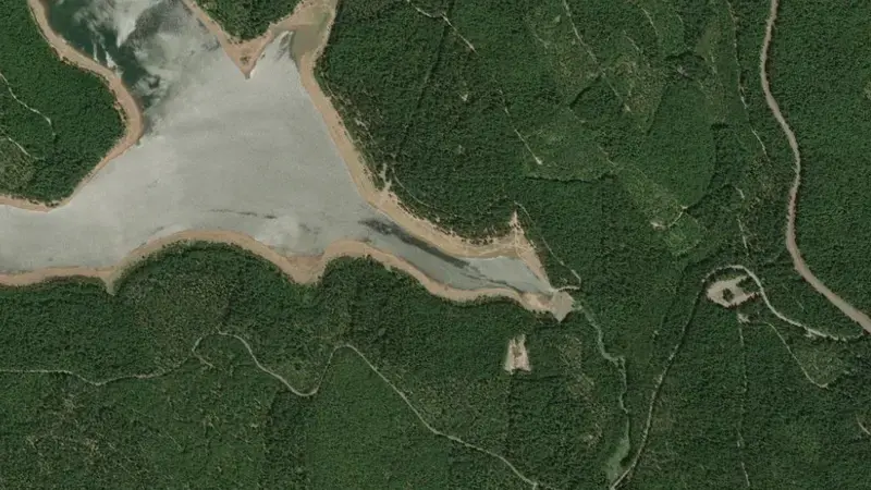 Satellite view of Clear Lake and Wasco Dam reservoir, Oregon, United States