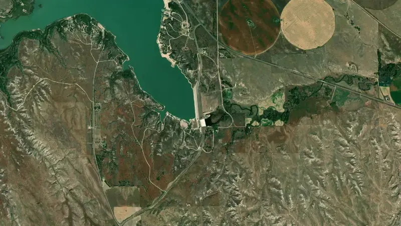 Satellite view of Enders Reservoir and Dam reservoir, Nebraska, United States