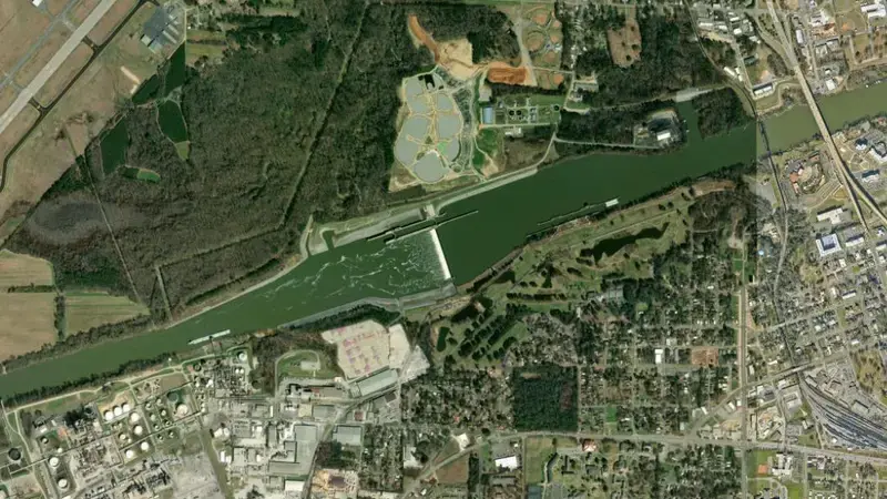 Satellite view of Oliver Lock and Dam reservoir, Alabama, United States