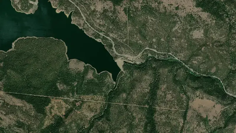Satellite view of Phillips Lake and Mason Dam reservoir, Oregon, United States