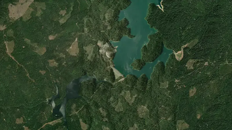 Satellite view of SLY CREEK reservoir, California, United States