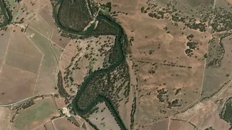 Satellite view of Berembed Weir reservoir, New South Wales, Australia