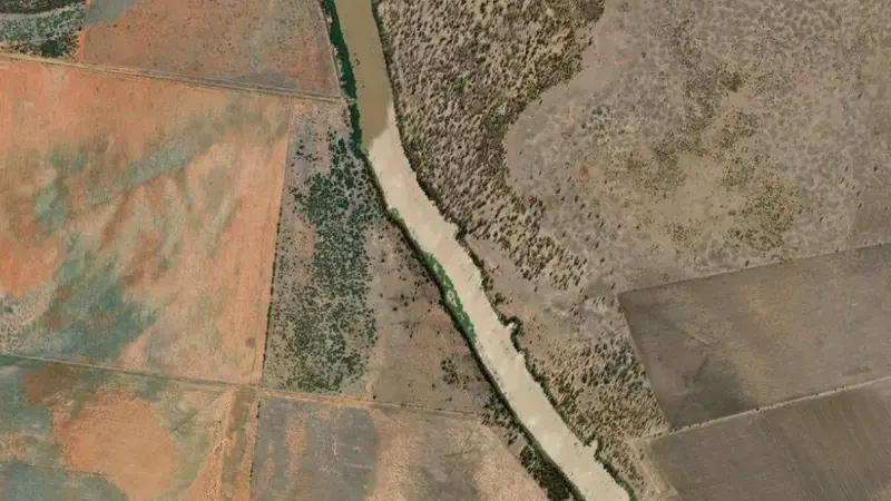 Satellite view of Buckinbah Weir reservoir, Queensland, Australia