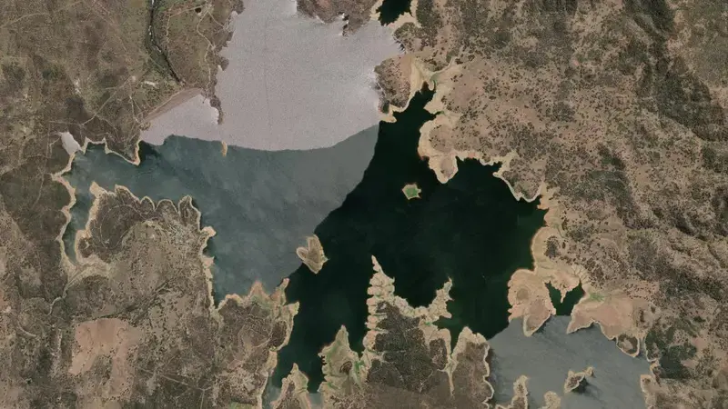 Satellite view of Burrendong reservoir, New South Wales, Australia