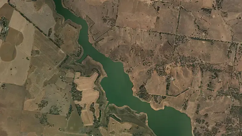 Satellite view of Cairn Curran Reservoir reservoir, Victoria, Australia