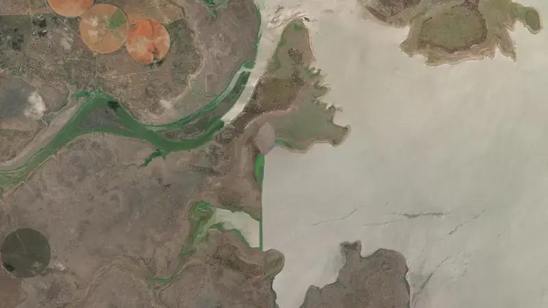 Satellite view of Fairbairn reservoir, Queensland, Australia