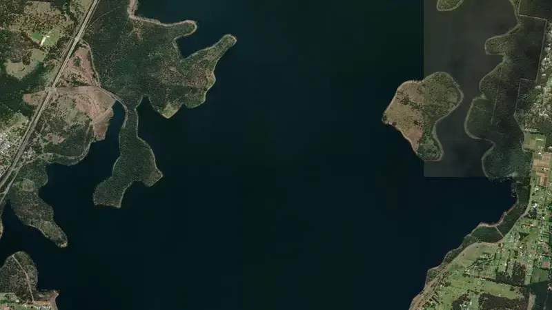 Satellite view of Grahamstown Lake reservoir, New South Wales, Australia