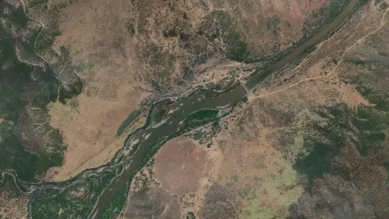 Satellite view of Gyranda Weir reservoir, Queensland, Australia