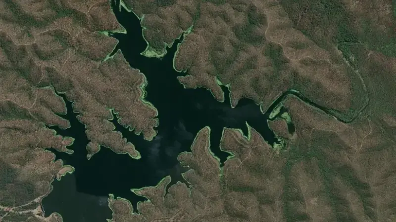 Satellite view of Lake Manchester reservoir, Queensland, Australia