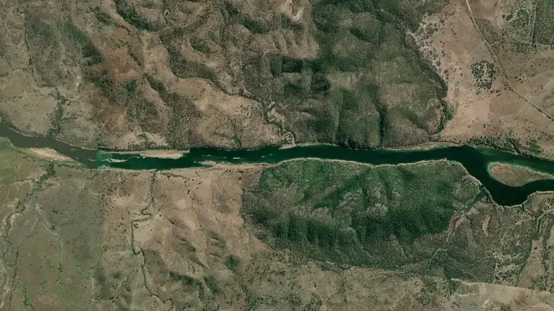 Satellite view of Paradise reservoir, Queensland, Australia