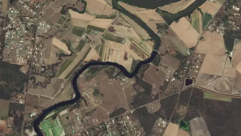 Satellite view of Tinana Barrage reservoir, Queensland, Australia