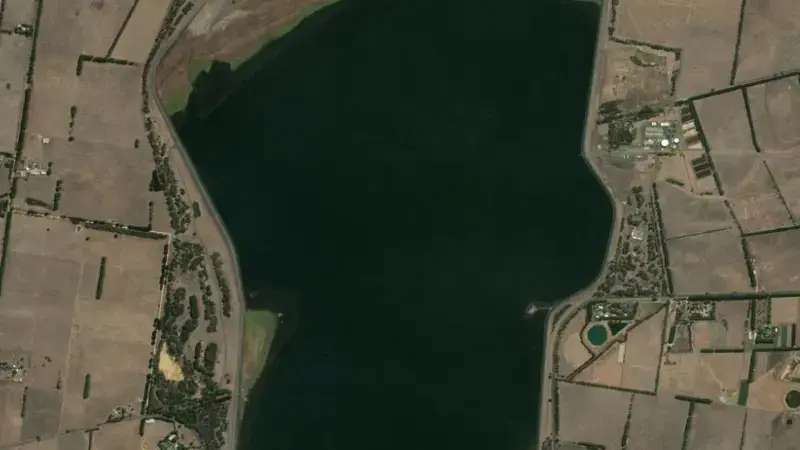 Satellite view of Wurdee Boluc Reservoir reservoir, Victoria, Australia