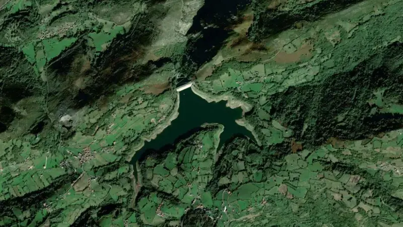 Satellite view of Alfilorios reservoir, Asturias, Spain