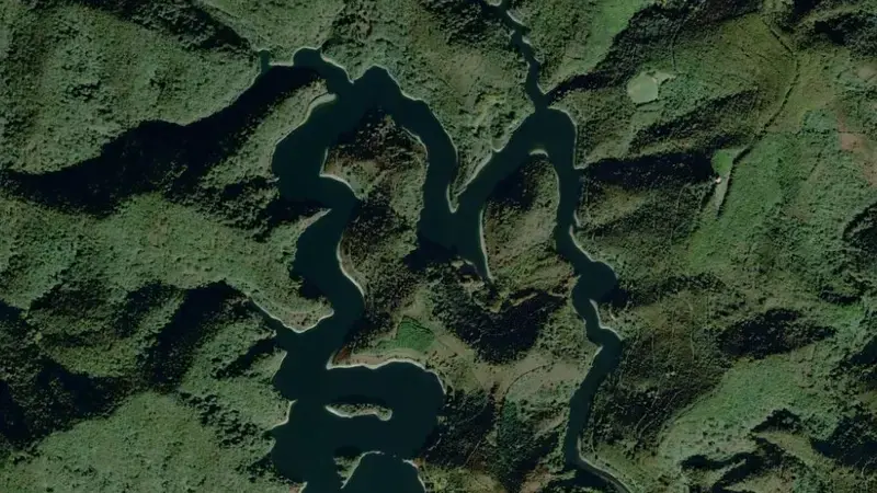 Satellite view of Añarbe reservoir, Larraun-Leitzaldea, Navarre, Spain