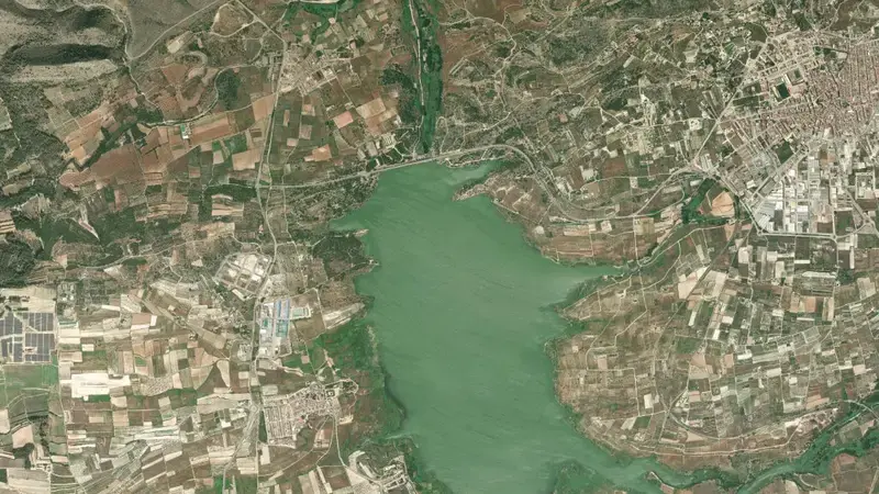 Satellite view of Bellús reservoir, Valencia, Valencian Community, Spain