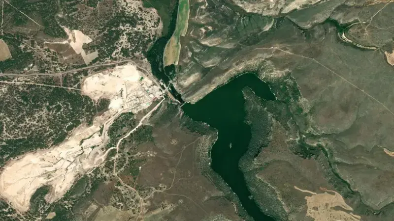 Satellite view of Burgomillodo reservoir, Segovia, Castile and León, Spain
