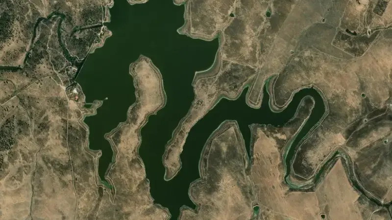 Satellite view of Cáceres - Guadiloba reservoir, Cáceres, Extremadura, Spain