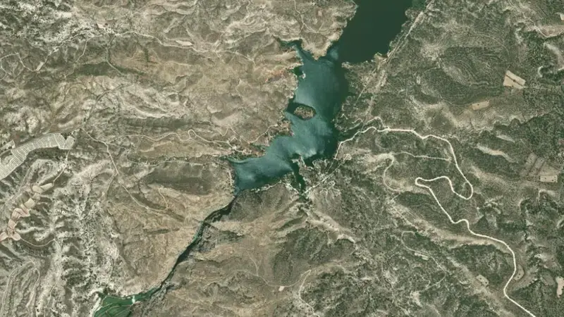 Satellite view of Camarillas reservoir, Albacete, Castile-La Mancha, Spain