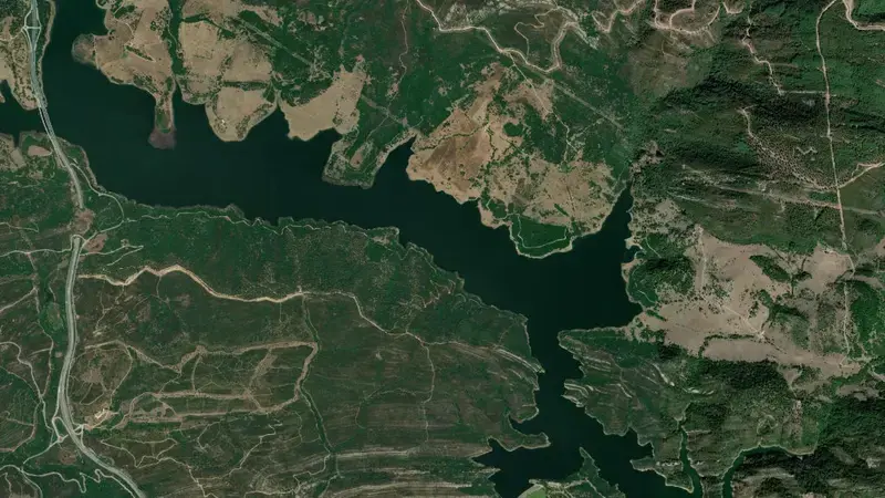 Satellite view of Charco Redondo reservoir, Cádiz, Andalusia, Spain