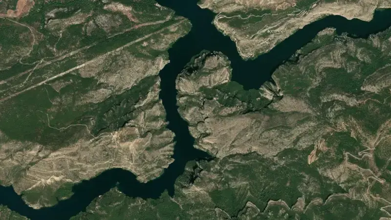 Satellite view of El Naranjero reservoir, Valencia, Valencian Community, Spain