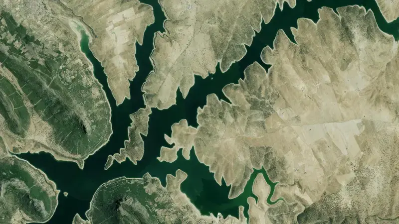 Satellite view of García de Sola reservoir, Badajoz, Extremadura, Spain
