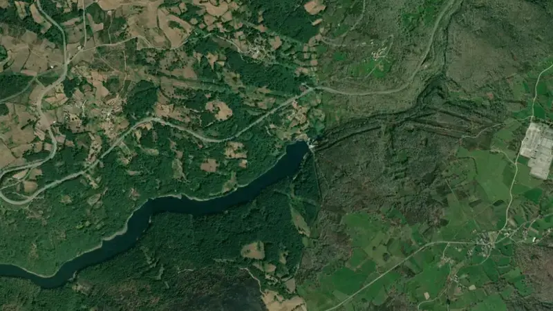Satellite view of Güístolas reservoir, Ourense, Galicia, Spain