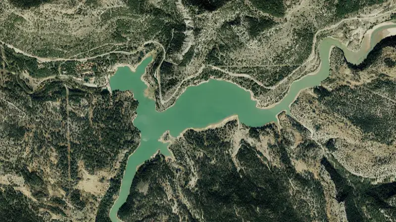 Satellite view of La Toba reservoir, Cuenca, Castile-La Mancha, Spain