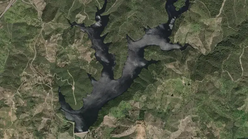 Satellite view of Martín Gonzalo reservoir, Córdoba, Andalusia, Spain