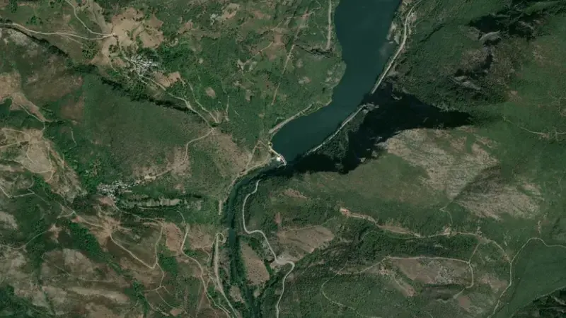 Satellite view of Peñarrubia reservoir, León, Castile and León, Spain