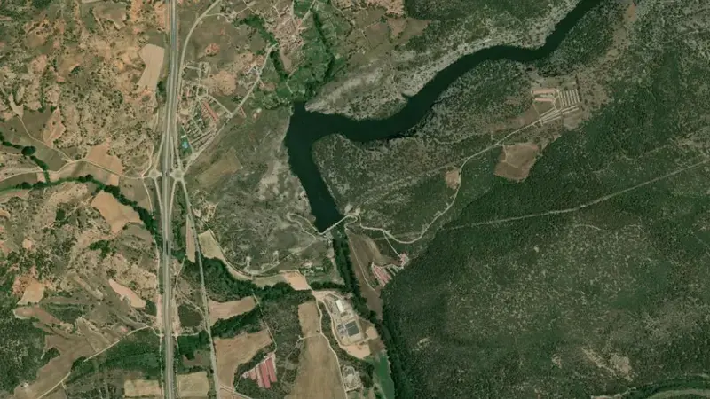 Satellite view of Rábanos reservoir, Duero, Spain