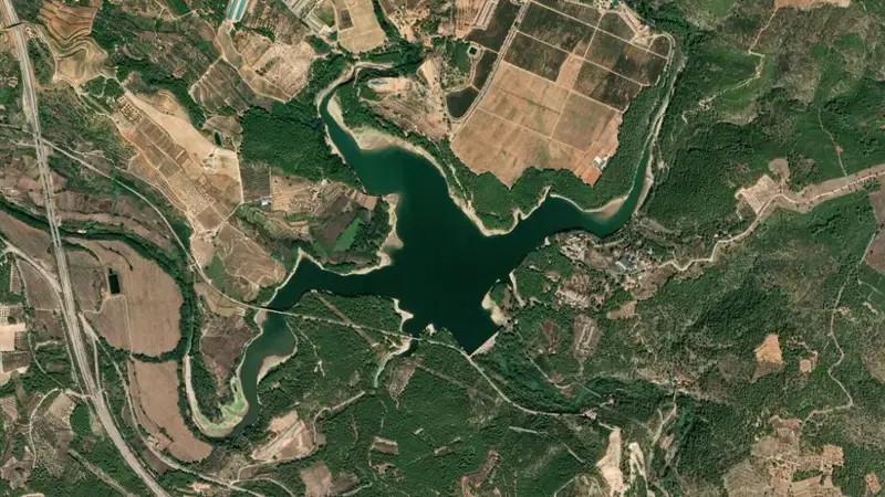 Satellite view of Regajo reservoir, Júcar, Spain