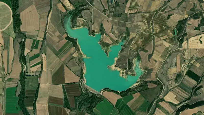 Satellite view of San Bartolomé reservoir, Zaragoza, Aragon, Spain