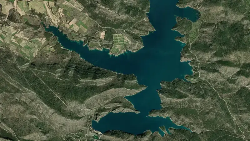 Satellite view of Santa Ana reservoir, Huesca, Aragon, Spain