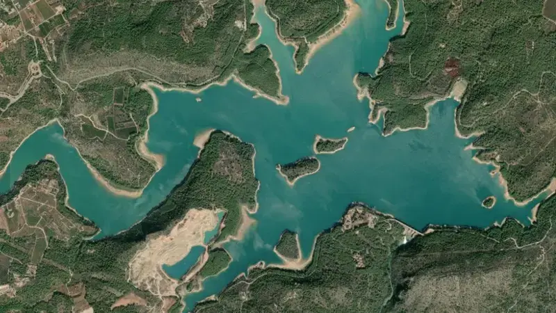 Satellite view of Sichar reservoir, Castelló / Castellón, Valencian Community, Spain