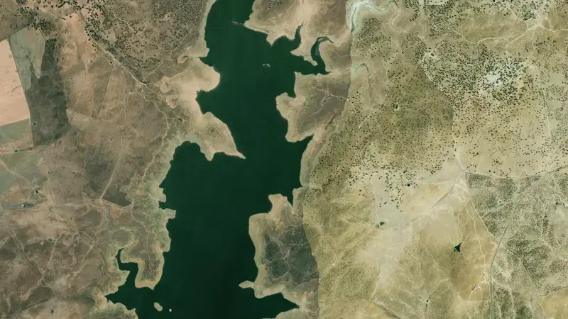Satellite view of Sierra Brava reservoir, Cáceres, Extremadura, Spain