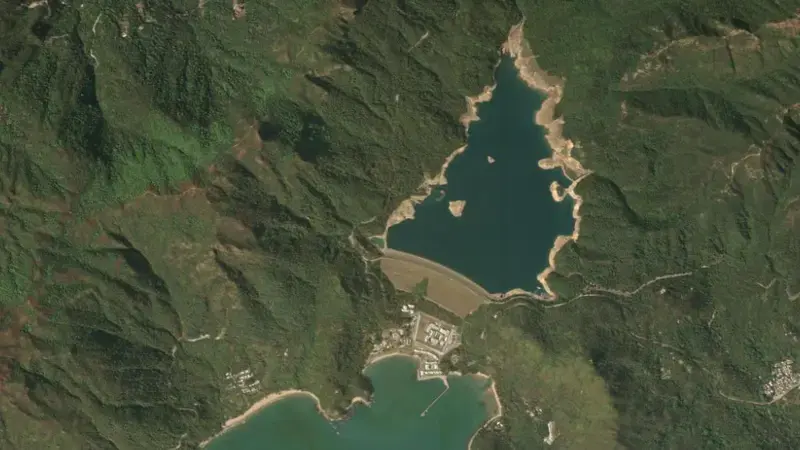 Satellite view of Shek Pik Reservoir reservoir, Lantau, Hong Kong
