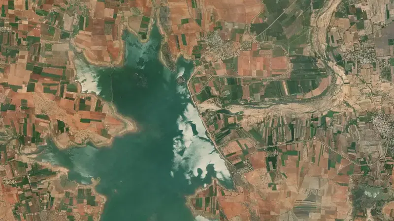 Satellite view of Bhairavanithippa Project reservoir, Andhra Pradesh, India