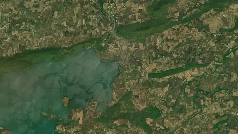 Satellite view of Sanjay Sarovar reservoir, IN, India