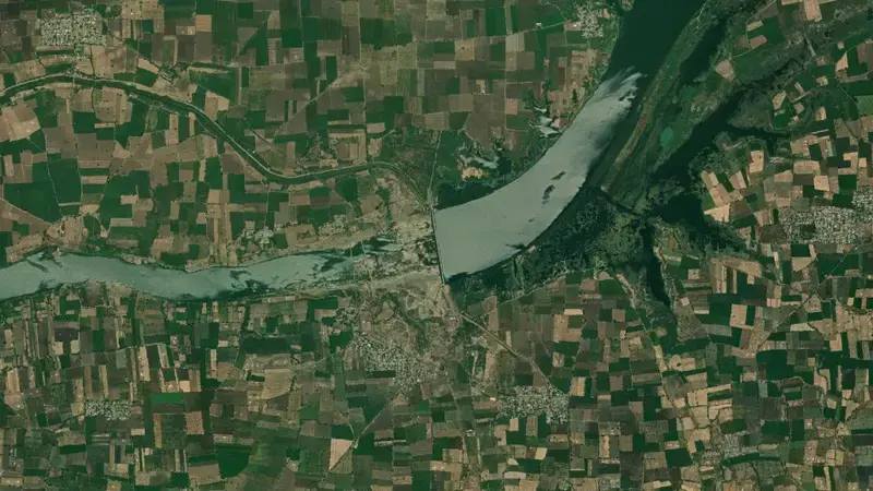 Satellite view of Upper Tapi reservoir, Gujarat, India