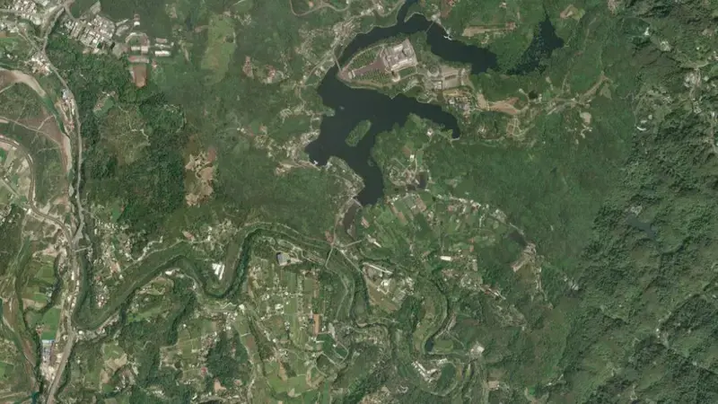 Satellite view of Dapu Reservoir reservoir, Central, Taiwan