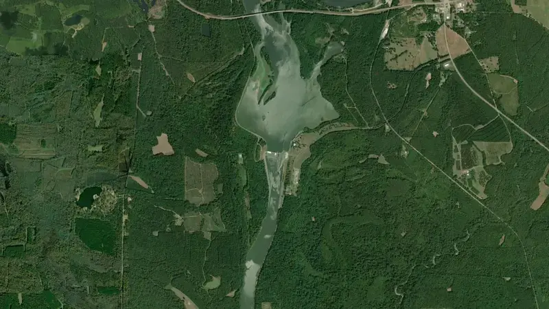 Satellite view of Bevill Lock and Dam reservoir, Alabama, United States
