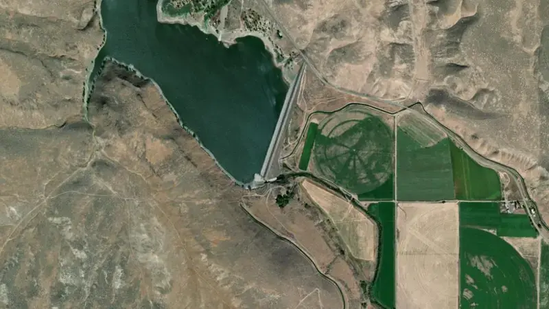 Satellite view of Bully Creek Reservoir and Dam reservoir, Oregon, United States