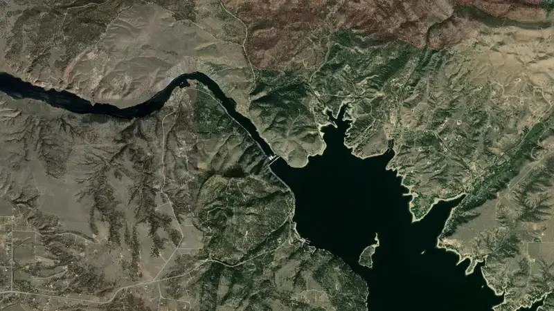 Satellite view of Canyon Ferry Lake Dam Powerplant and Helena Valley Pumping Plant reservoir, Montana, United States