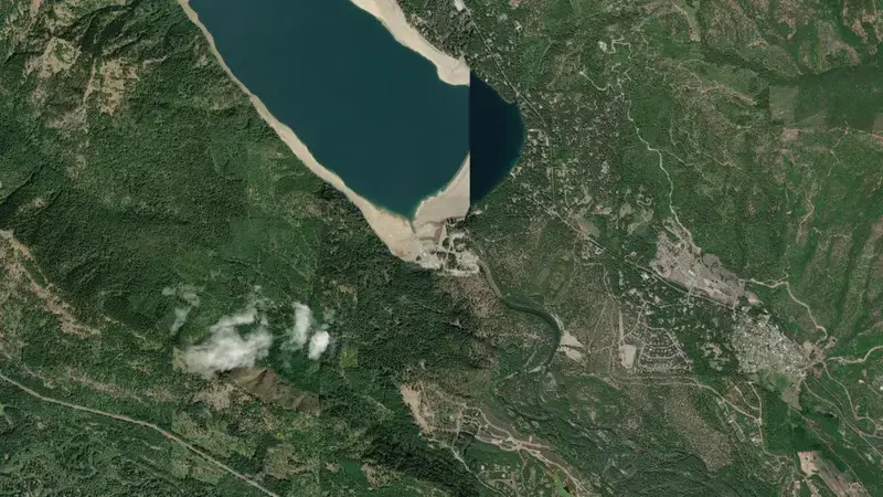 Satellite view of Cle Elum Lake and Dam reservoir, Washington, United States