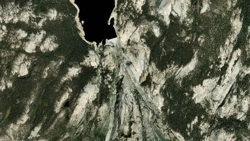 Satellite view of COURTRIGHT (PG&E) reservoir, California, United States